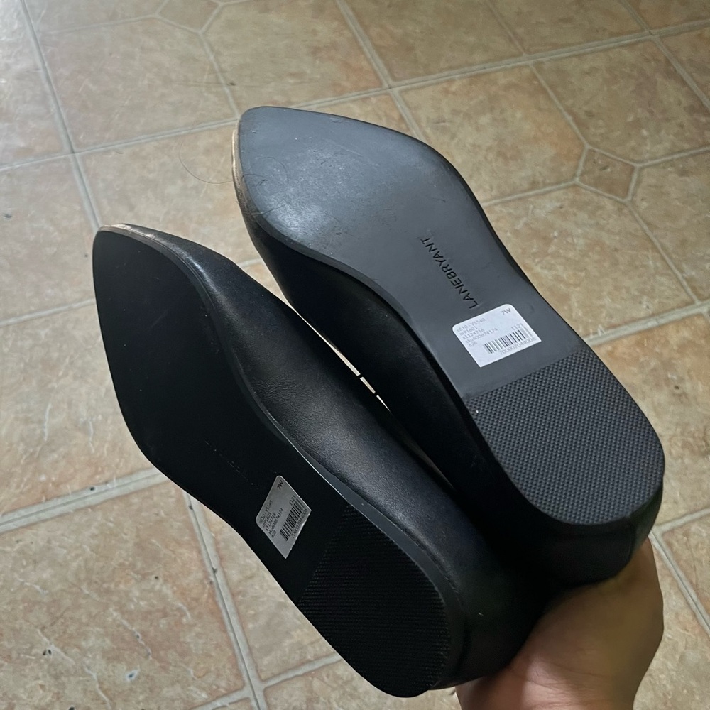 Seychelles Black and Brown Women's Flats - Picture 2 of 2